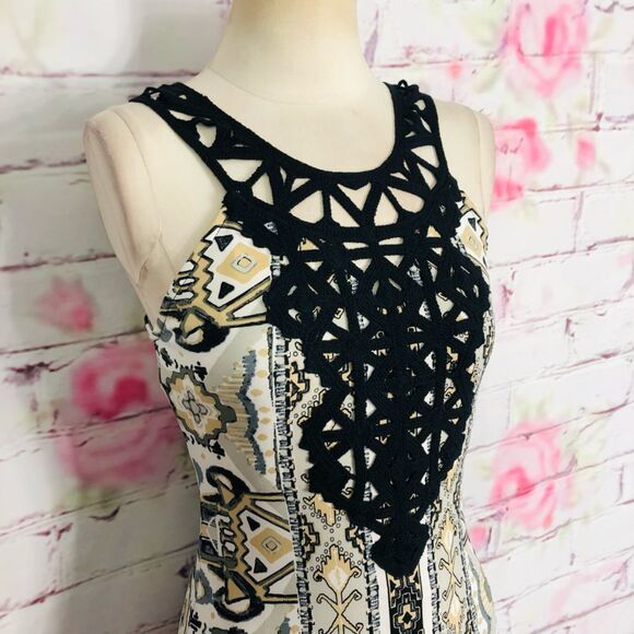 Hale bob ESMA CROCHET MAXI DRESS $270 - Picture 4 of 10